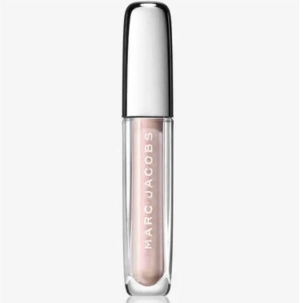 Marc Jacobs Moonlit (10) Glow Away Dewy Coconut Face Luminizer